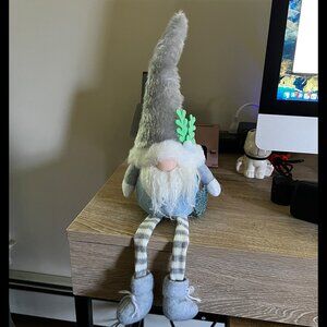 North Pole Trading Co: Winter Gnome